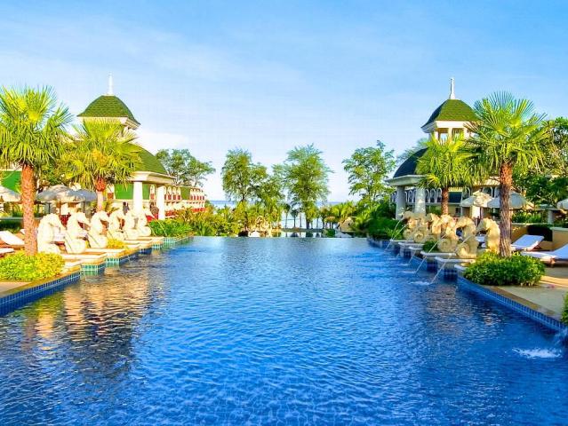 Phuket Graceland Resort & Spa
