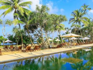 Pandanus Beach Resort & Spa