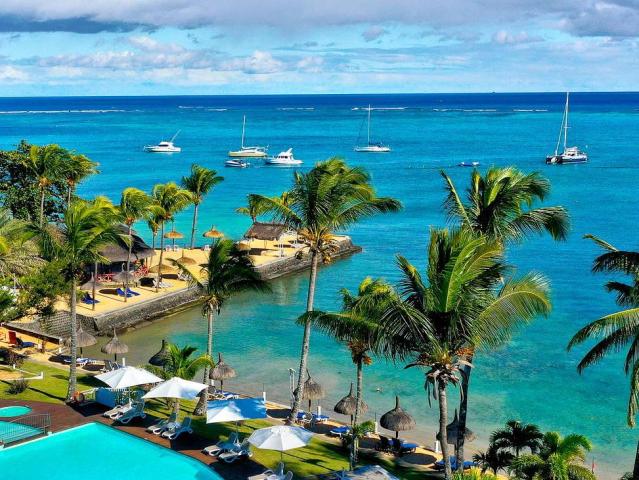 Coral Azur Beach Resort