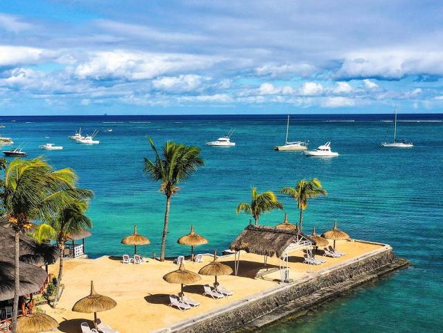 Coral Azur Beach Resort