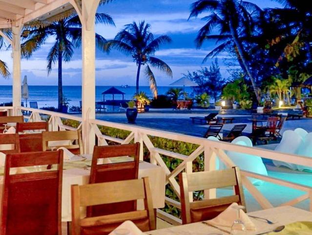 Coral Azur Beach Resort