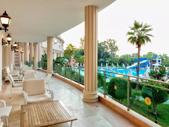 Bella Resort & Spa