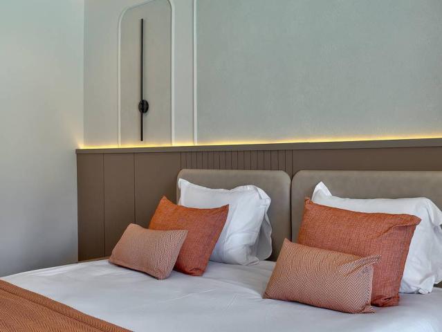 One Resort Premium