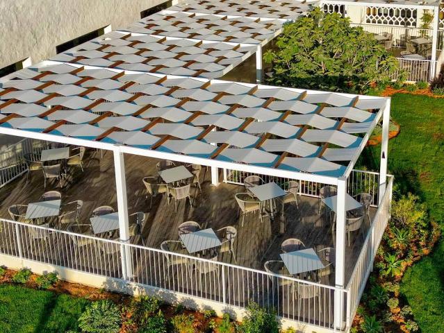 One Resort Premium