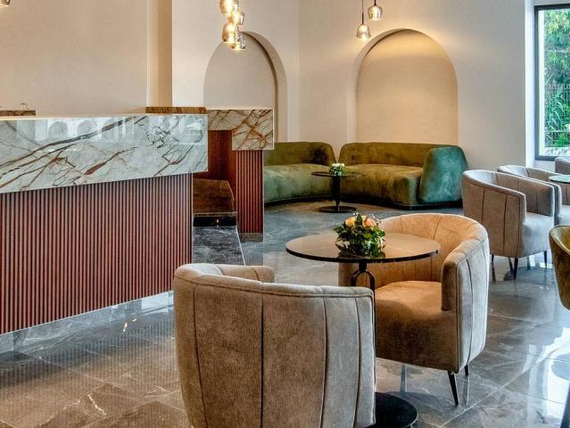 One Resort Premium