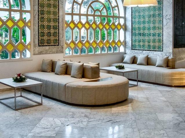 One Resort Premium