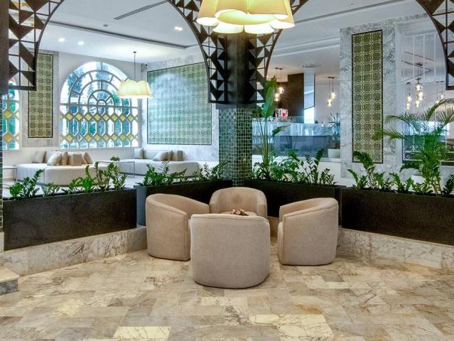 One Resort Premium