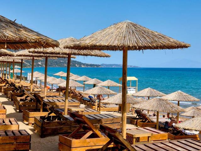 Aspro Krino Dunes