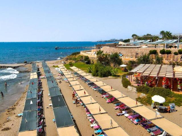 Asrin Beach