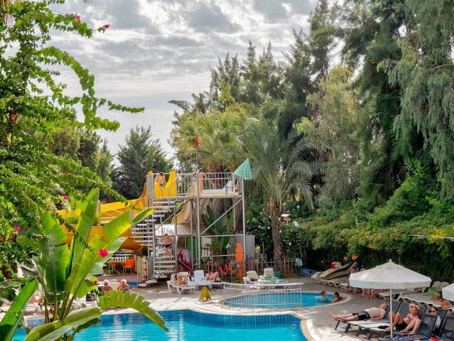 Asrin Beach