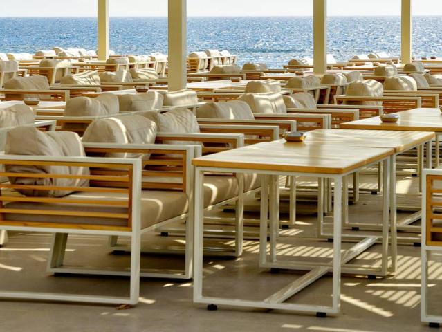 Sirena Beach Resort & Spa