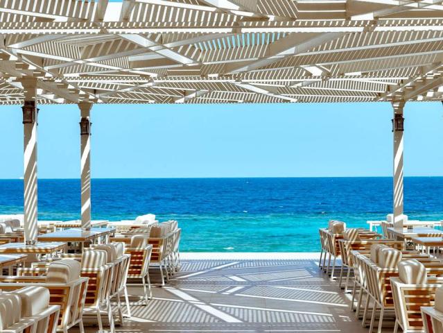 Sirena Beach Resort & Spa