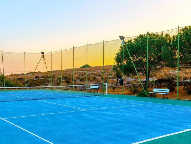 Salini Resort