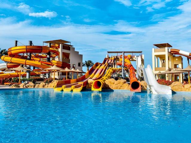 El Karma Aqua Beach Resort