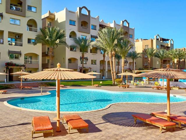 El Karma Aqua Beach Resort