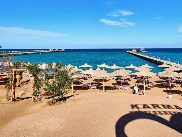 El Karma Aqua Beach Resort