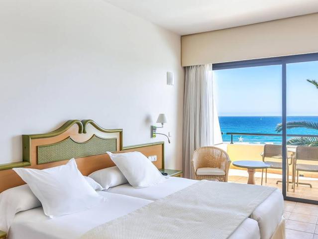 Iberostar Waves Playa Gaviotas