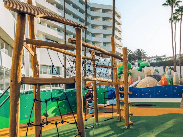 Iberostar Waves Bouganville Playa