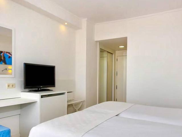 Iberostar Waves Bouganville Playa