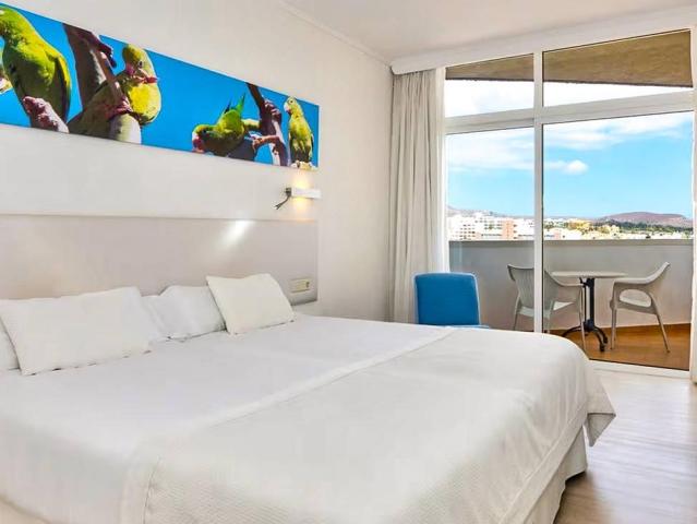 Iberostar Waves Bouganville Playa