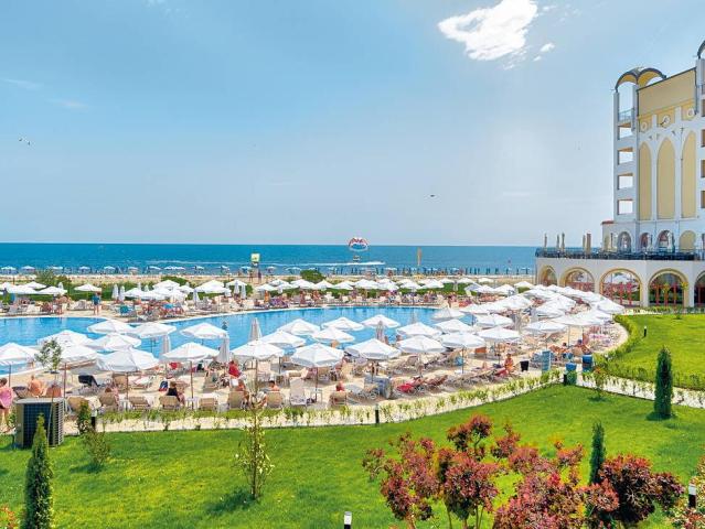 Alua Helios Bay
