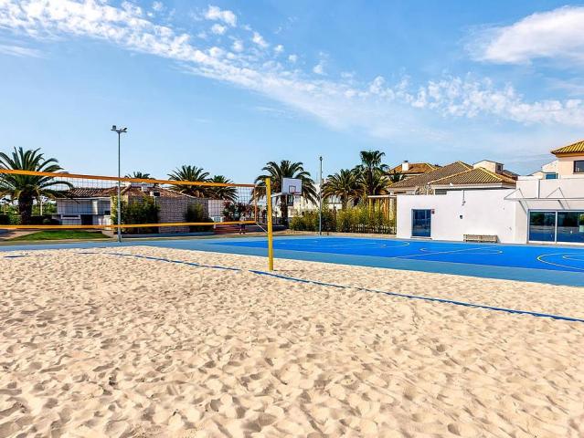 Golden Club Cabanas