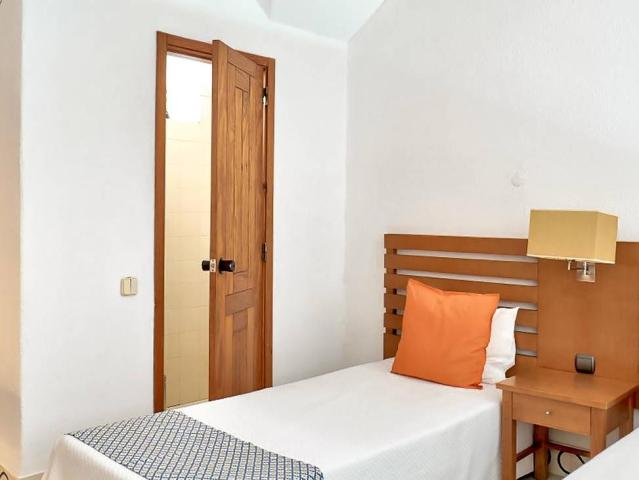 Golden Club Cabanas
