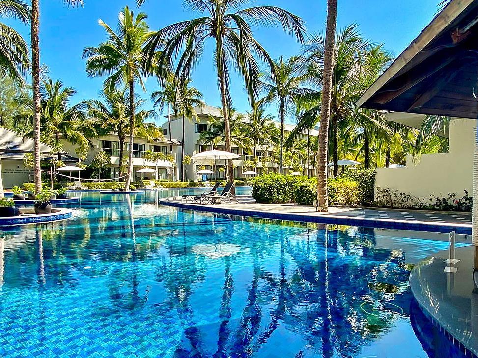X10 Khaolak Resort
