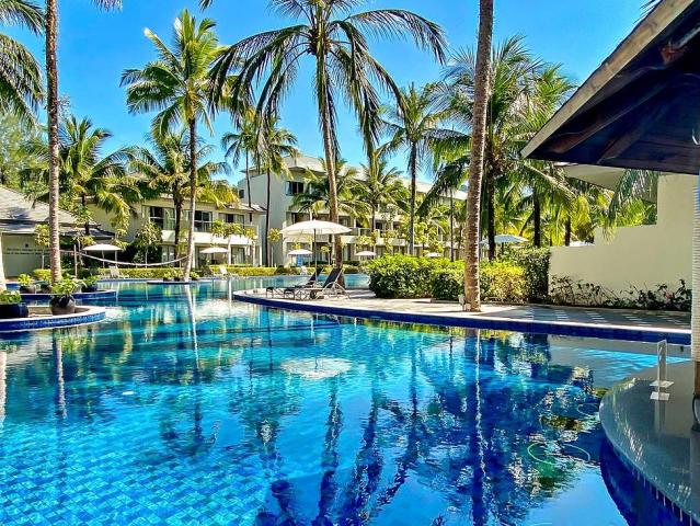 X10 Khaolak Resort