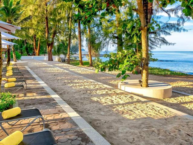 X10 Khaolak Resort