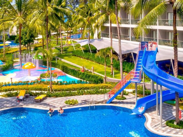 X10 Khaolak Resort