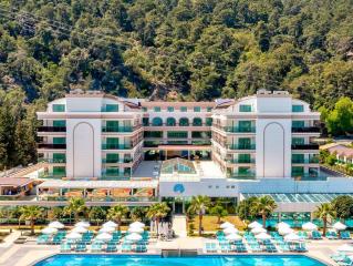 Dosinia Luxury Resort