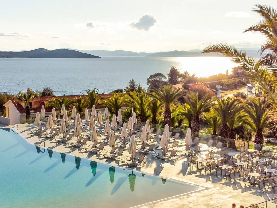 Aristoteles Holiday Resort & SPA