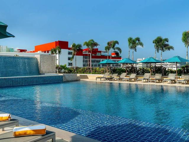 M Social Phuket
