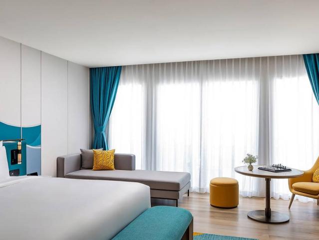 M Social Phuket