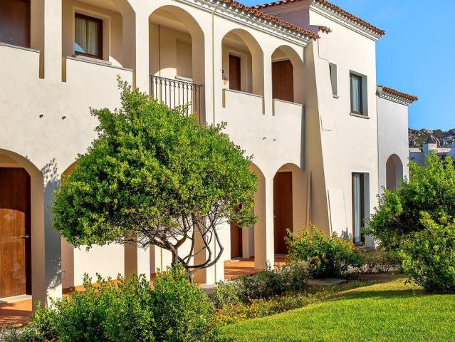 Mangia’s Sardinia, Santa Teresa by Curio Collection