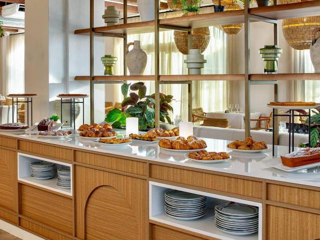 Mangia’s Sardinia, Santa Teresa by Curio Collection