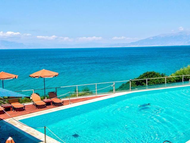 Hotel & bungalovy Niforeika Beach