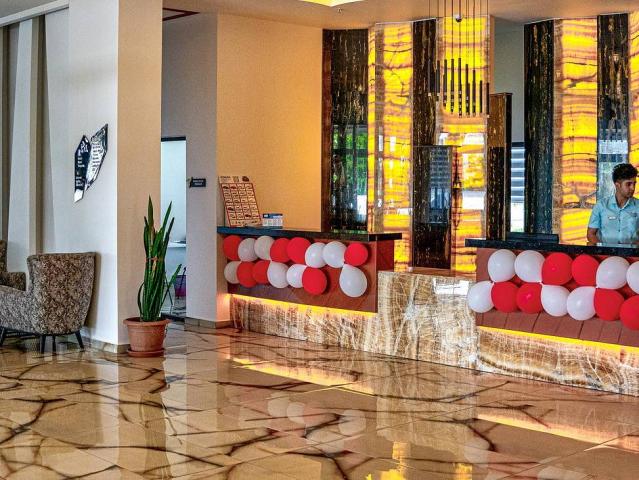 Grand Kolibri Prestige & Spa