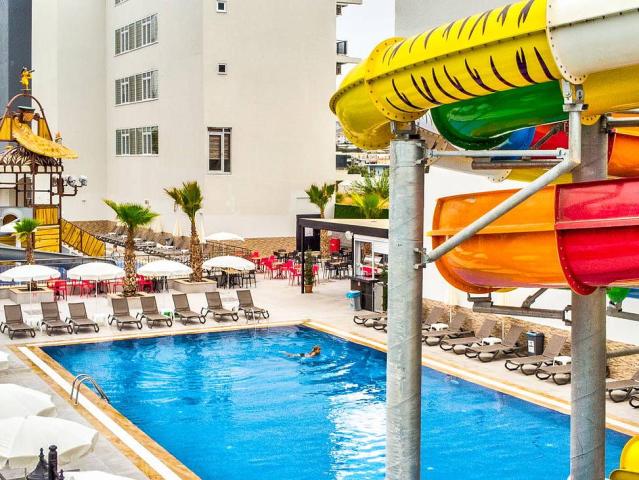 Grand Kolibri Prestige & Spa