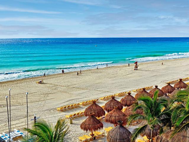 Iberostar Waves Quetzal