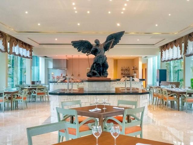 Iberostar Waves Quetzal