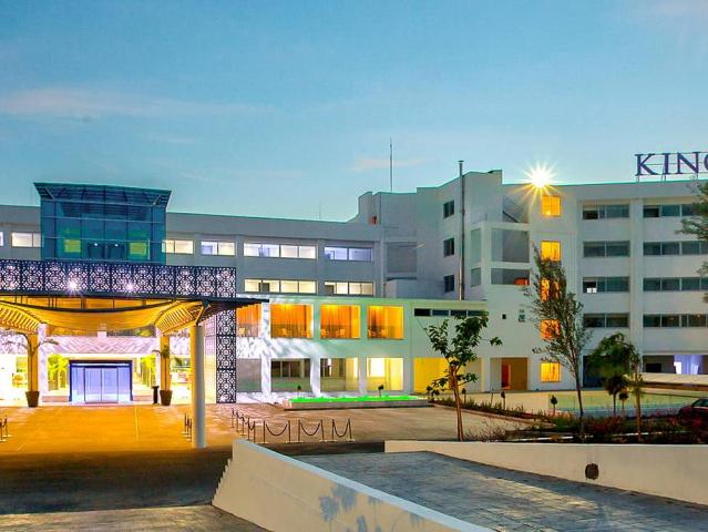 King Evelthon Beach Hotel and Resort