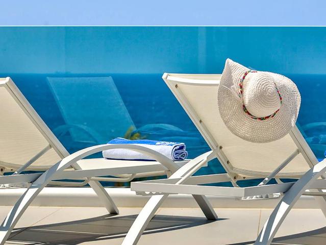 King Evelthon Beach Hotel and Resort