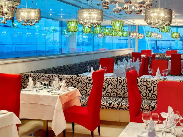 King Evelthon Beach Hotel and Resort