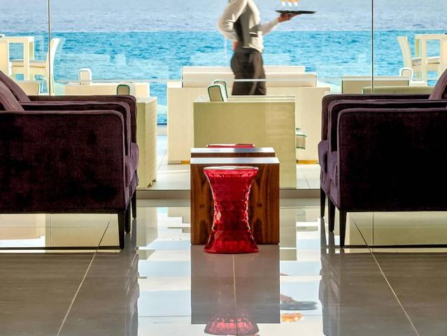 King Evelthon Beach Hotel and Resort
