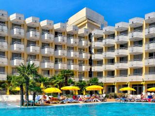 GHT Oasis Tossa & SPA
