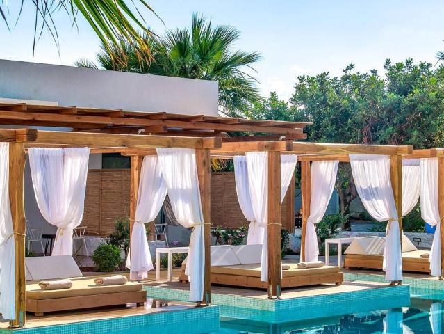 Paralos Lifestyle Beach