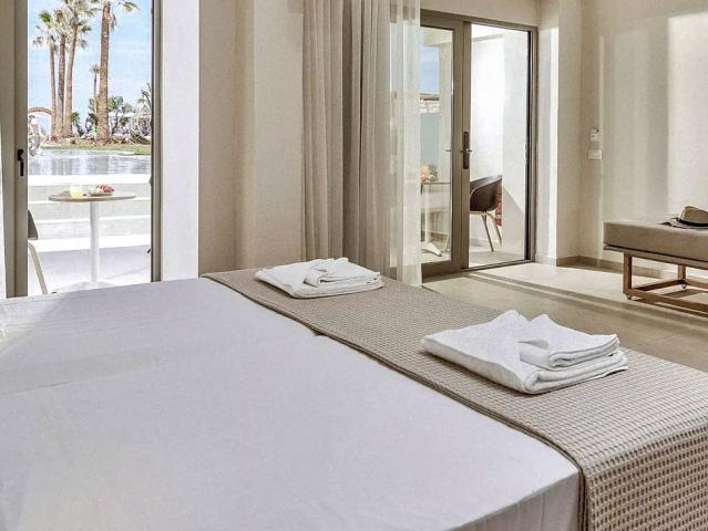 Malia Bay Beach Hotel & Bungalows