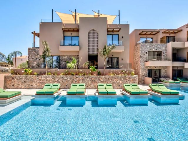 Paralos Venus Suites
